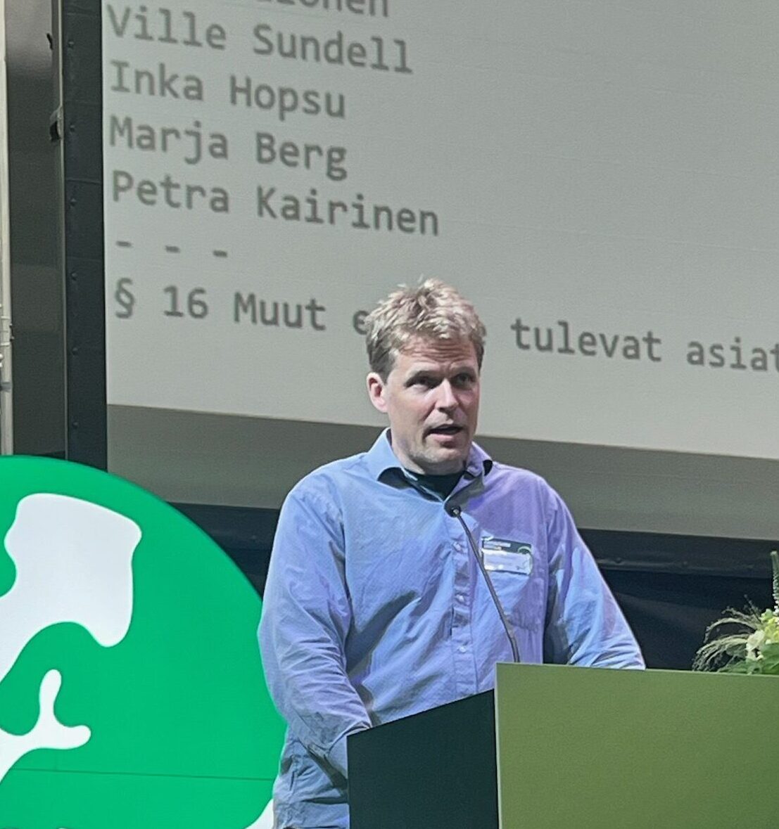 Voiko vaalirahoituksella ostaa valtiontukea?– Kokoomuksen tukisuhmuroinnit ja demokratia